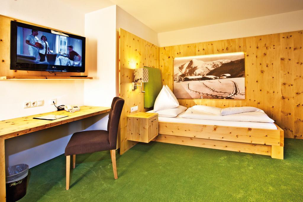 Landhotel Alpenhof Filzmoos Szoba fotó