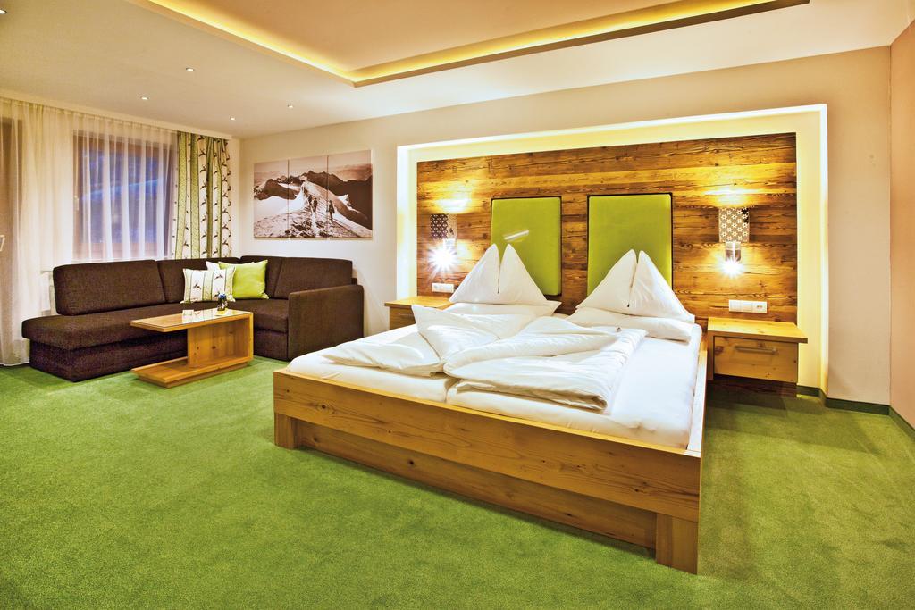 Landhotel Alpenhof Filzmoos Szoba fotó